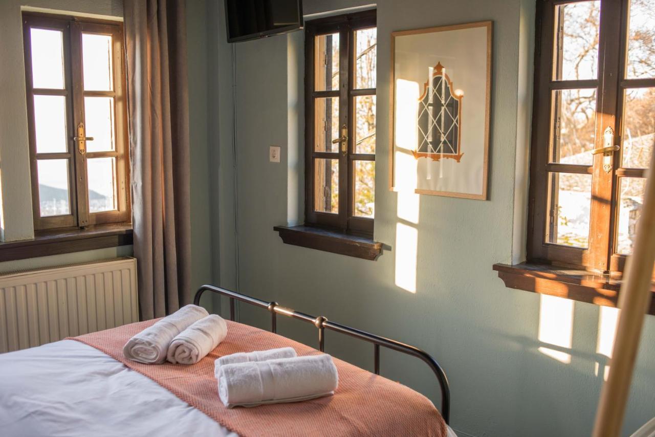 Charis Guesthouse Makrinítsa Eksteriør bilde