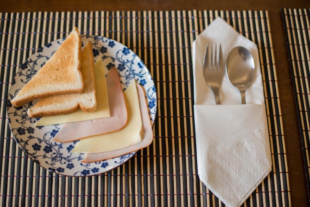Charis Guesthouse Makrinítsa Eksteriør bilde