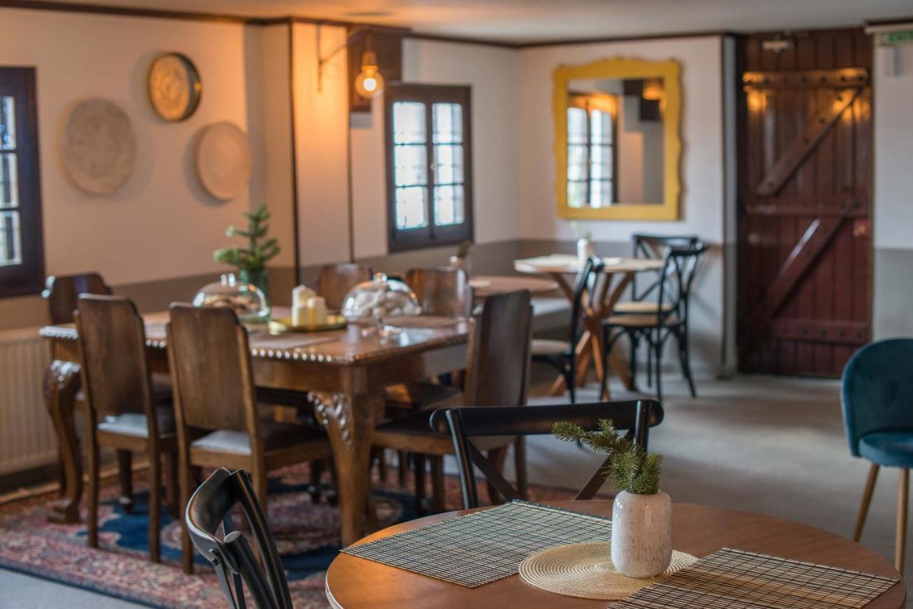 Charis Guesthouse Makrinítsa Eksteriør bilde